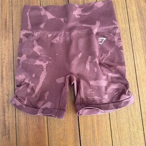 Gymshark Adapt Camo Seamless Shorts - RUNCHED SIDES